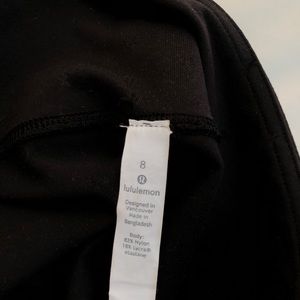 Black lululemon leggings!